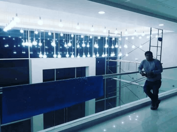 Instalación de sistema de Iluminación de salón de Eventos.